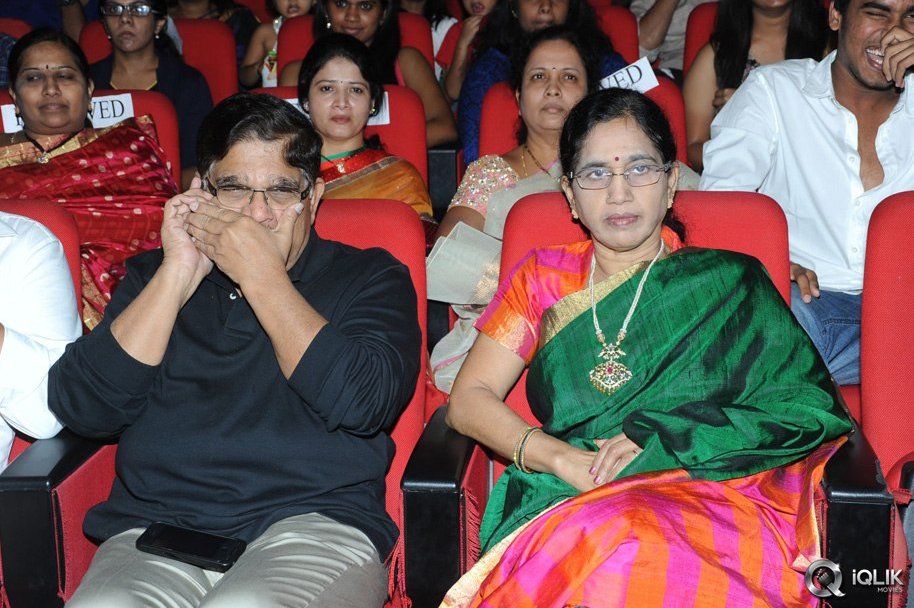 Pilla-Nuvvu-Leni-Jeevitham-Movie-Audio-Launch